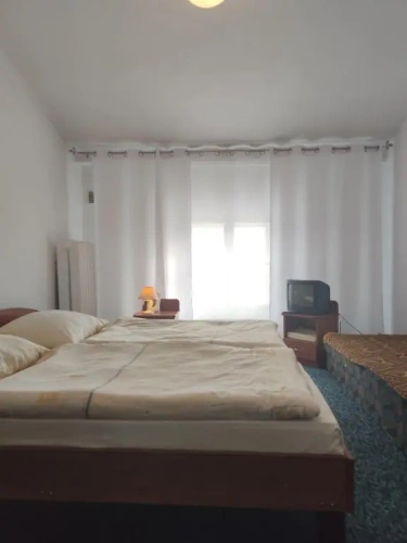 Standard Triple room with mountain view