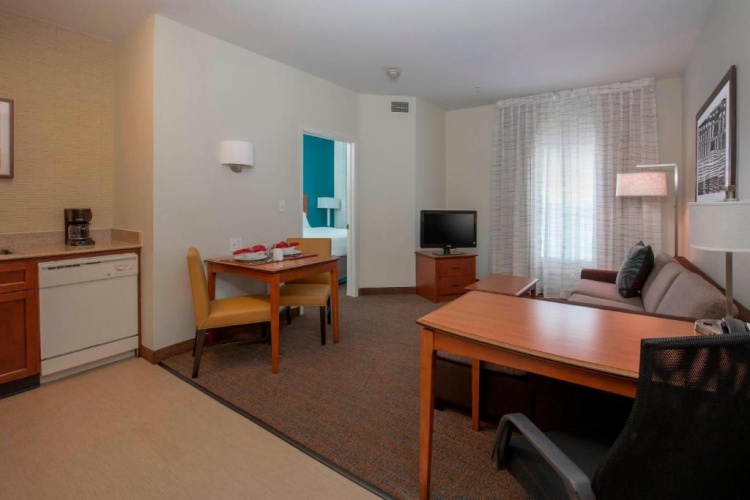 1 Bedroom Double Suite