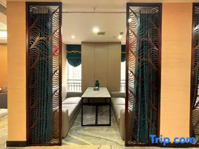 Shell Hotel Nanchong