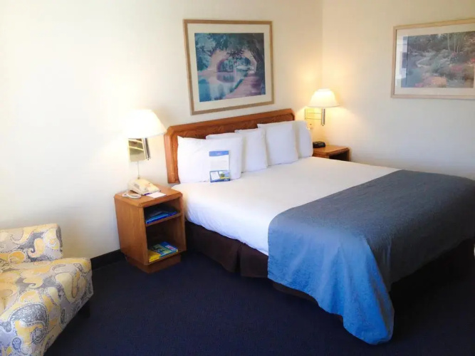 Baymont by Wyndham Wilmington