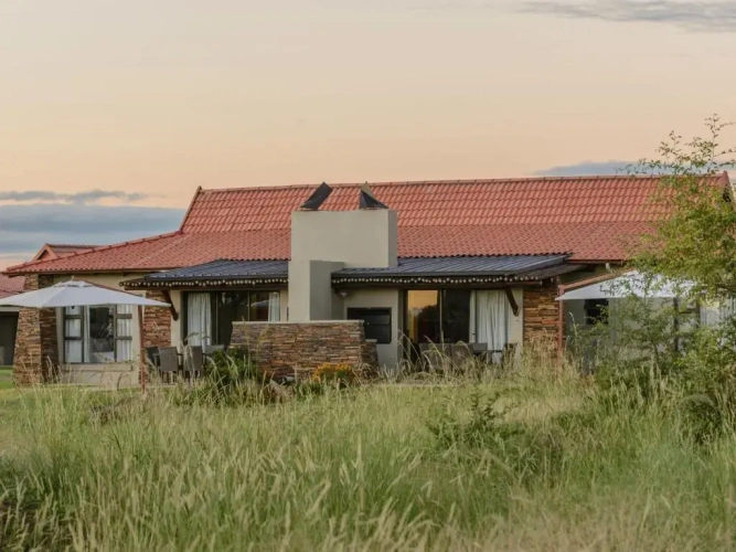 2 Bedrooms Chalet