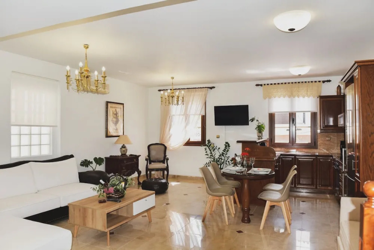Boutique Home in Pythagorion