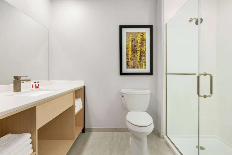 Quadruple Suite