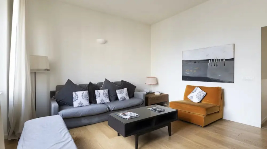 Charming 3-bed Apartment in Milano