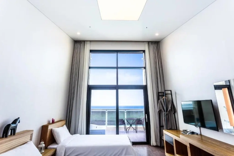 Deluxe Twin room with sea view