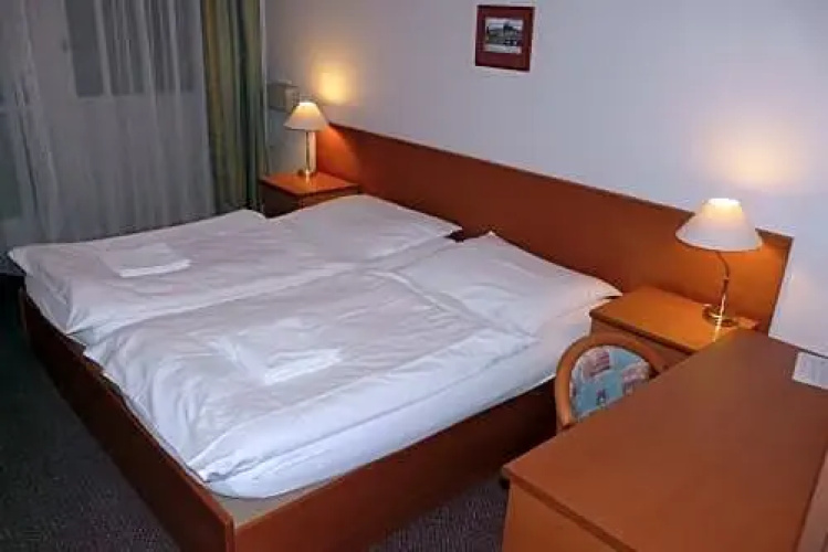 CMC Residence & Conference Inn