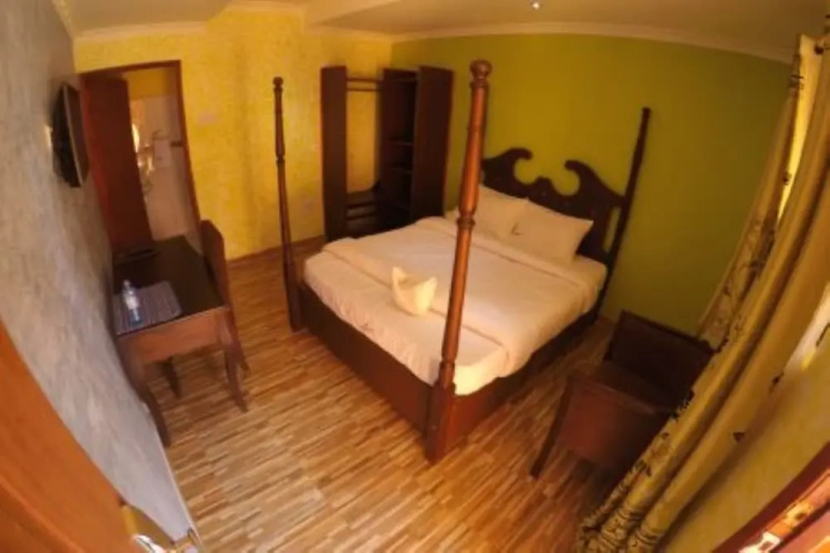 VIP Hotel Madeya