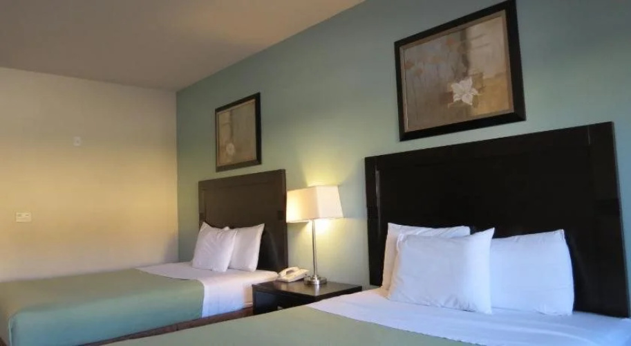 Grand Inn And Suites