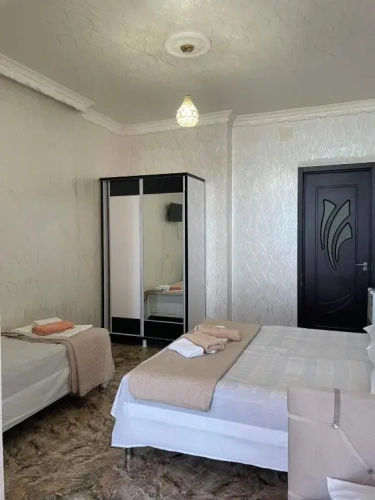 Standard Triple room with mountain view