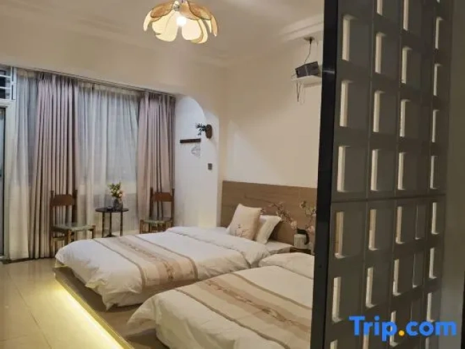 1 Bedroom Suite