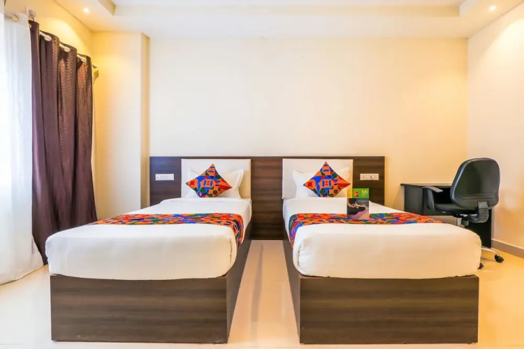 Fabhotel Elephant Suites