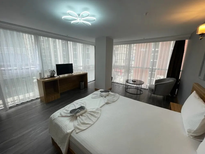 Waves Hotel