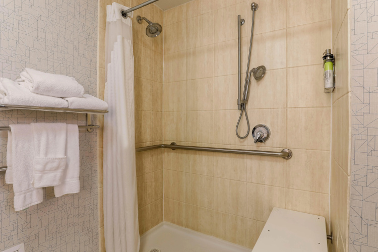 Holiday Inn Express & Suites Downtown Fort Worth photo 10