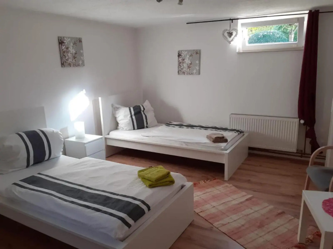 Souterrain Apartment Laatzen