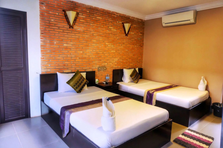 VIBOLA Guesthouse