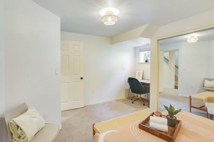 Updated Tacoma Home w/ Fire Pit!