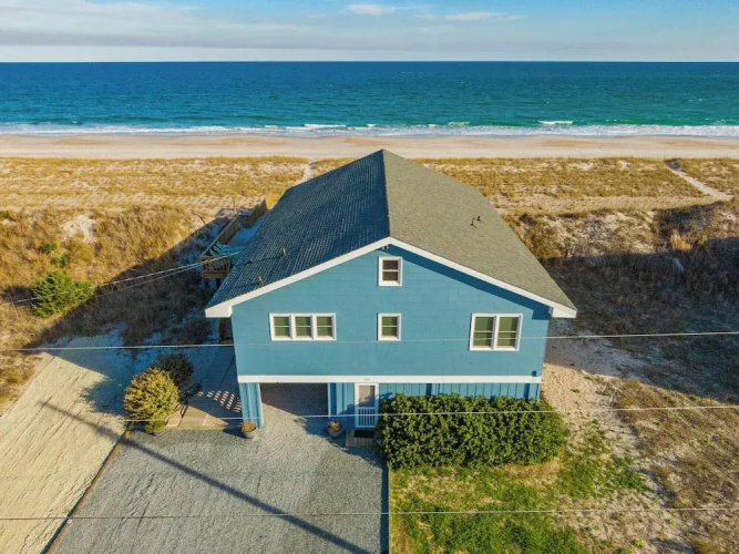 The Caroline by Topsail Realty