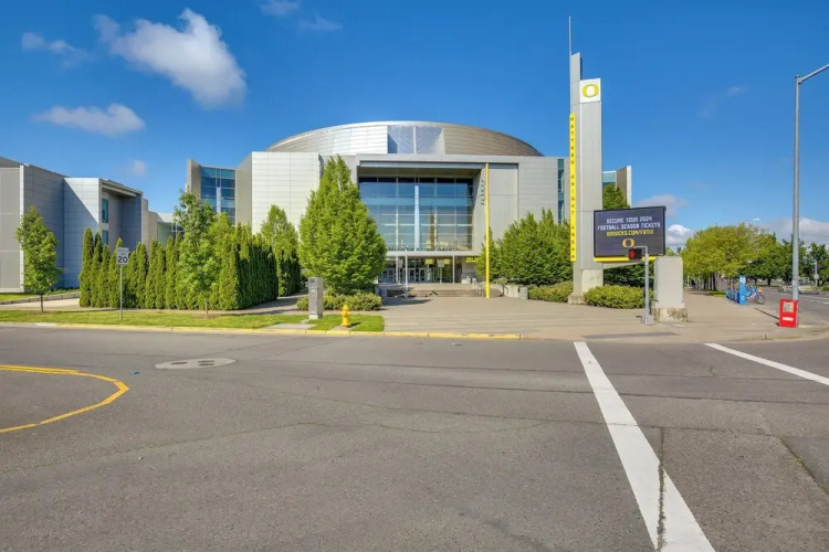 Centrally Located Eugene Apt < Half-mi to UO!
