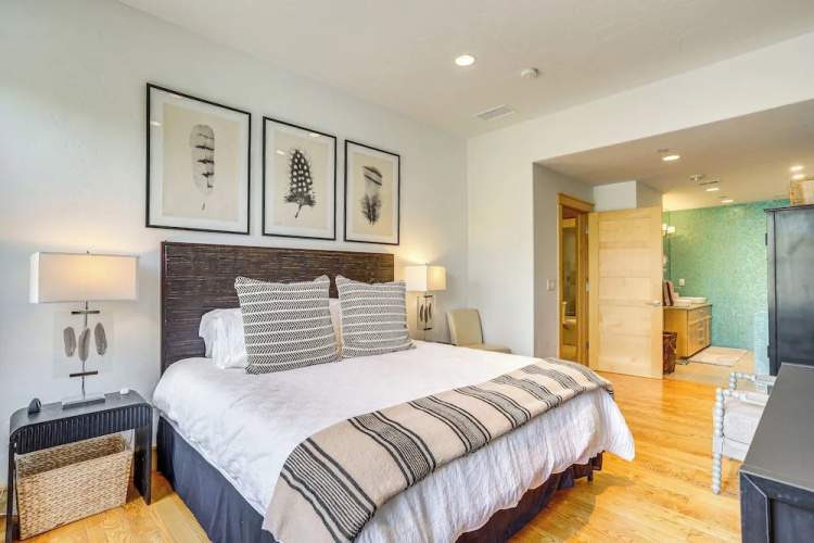 Near Trail: Dtwn Eagle Ranch Condo w/ Balcony