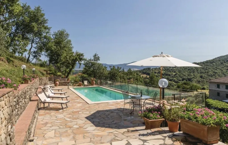 3 Bedrooms Villa