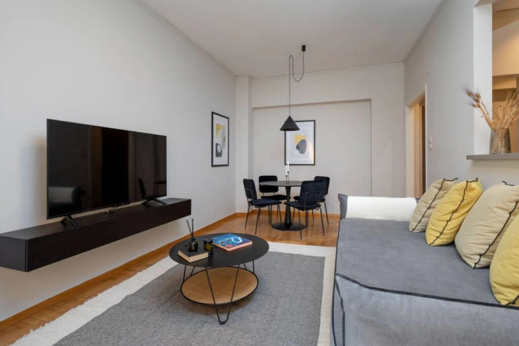 2A · The Beehive Apartment 2A