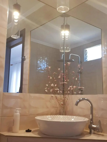 Eleni B&B