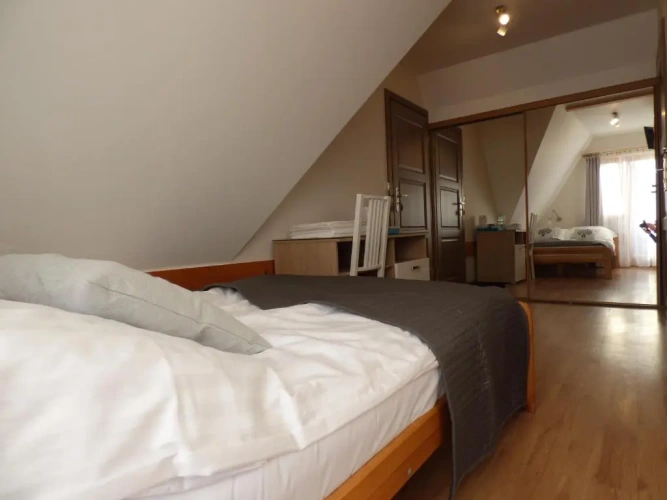 2 Bedrooms Double Suite