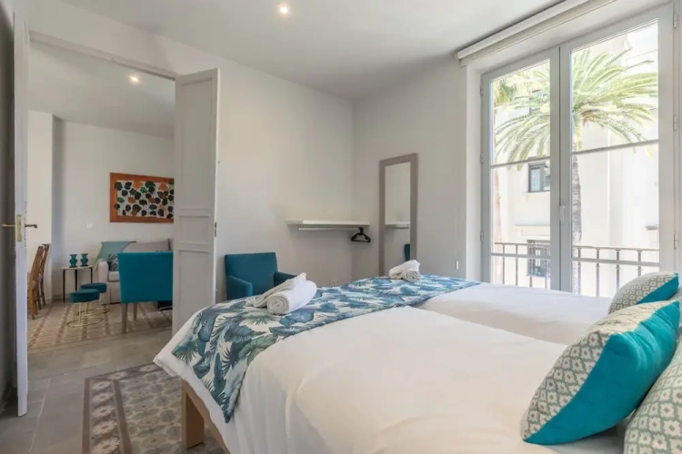 2 Bedrooms Family Apartment with balcony
