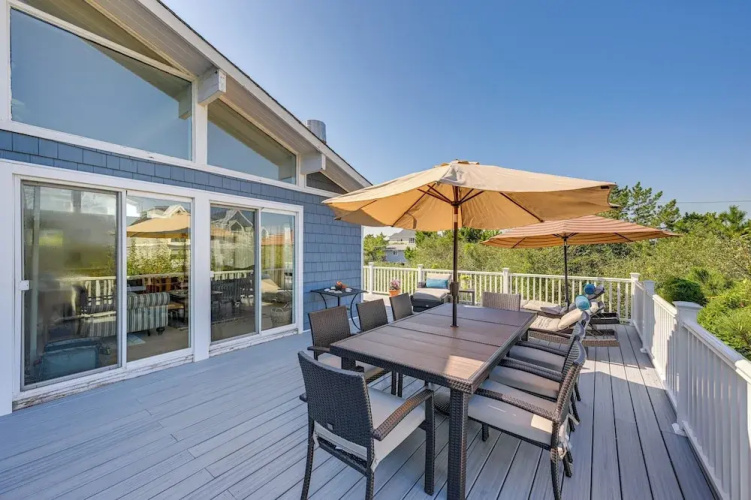 Westhampton Beach Home w/ Deck + Ocean Views!