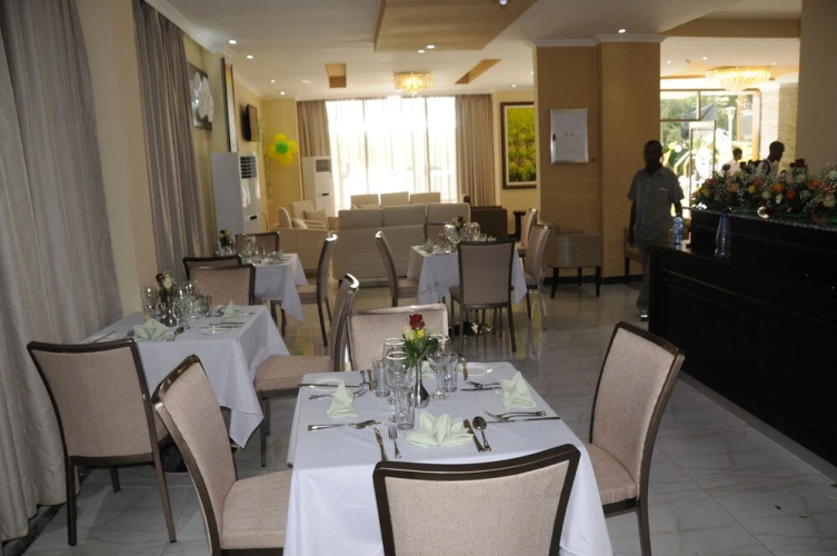 Kitsel Hotel