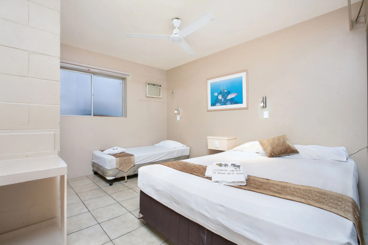 Hotel Tropiq