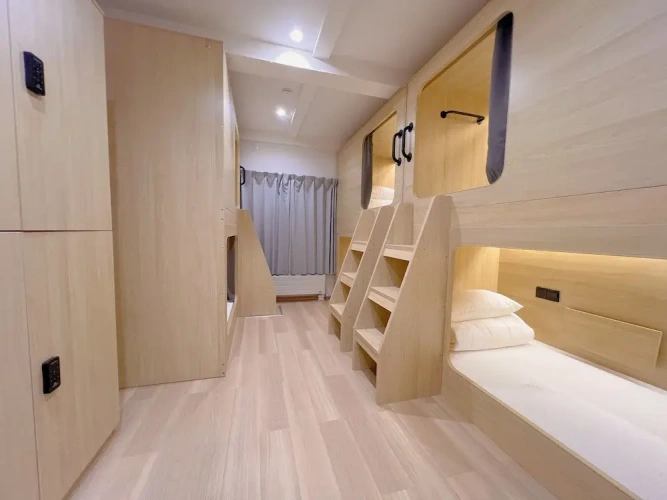 Comfort room