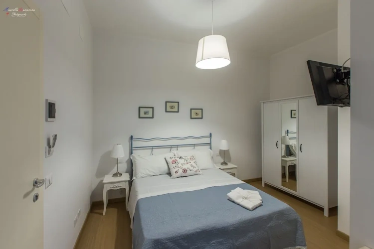 Standard Double room with balcony and with courtyard view