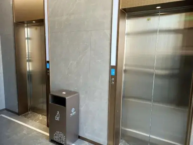 Squid Future Apartment