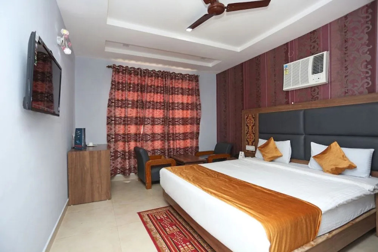 OYO 5791 Mahabir Sheraton