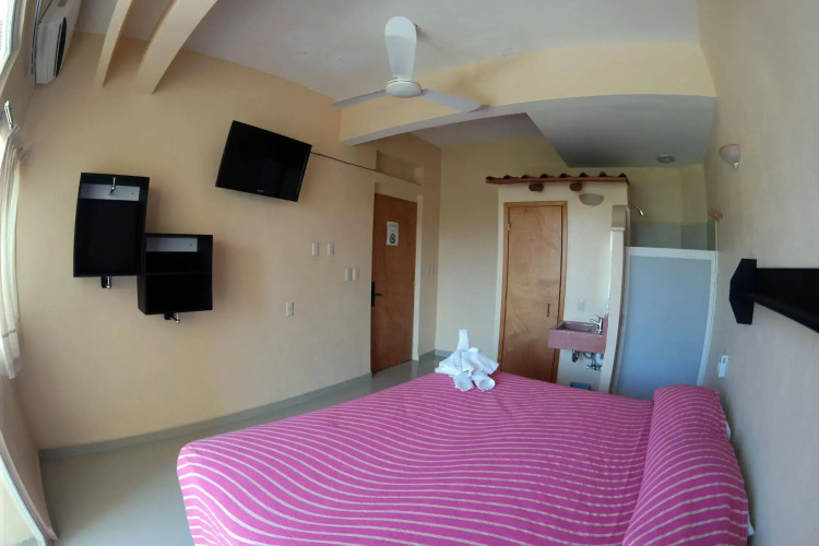 Hotel Zihua Express
