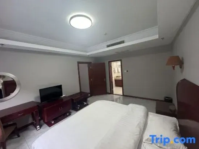 Deluxe Quadruple Family room