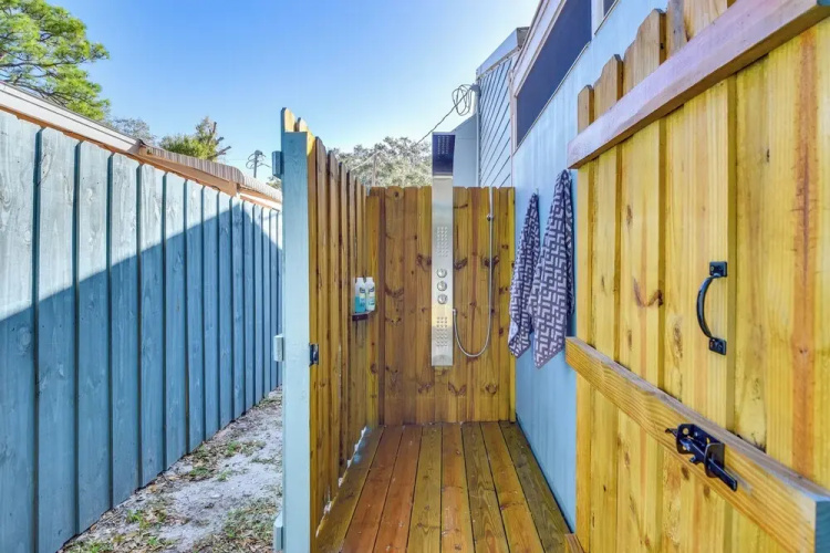 Charming Vacation Rental: Close to Downtown!