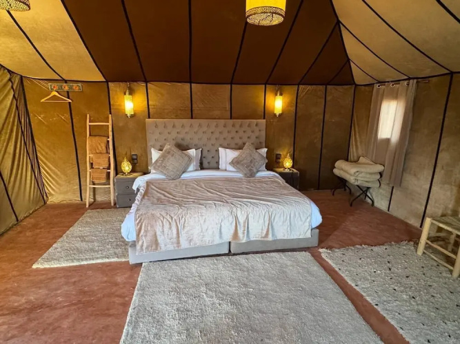 erg Chebbi sahara camp