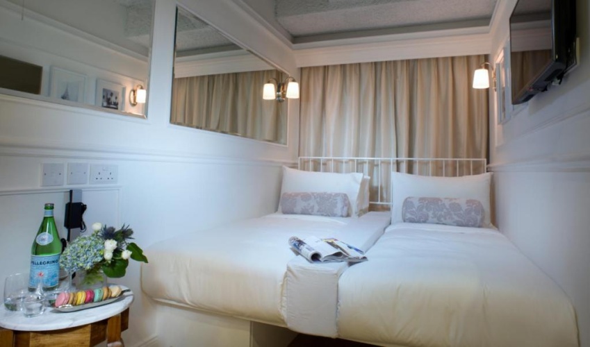 Mini Twin room