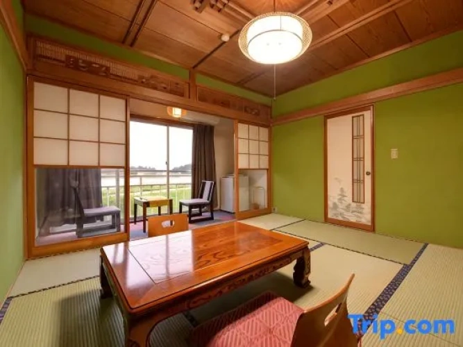 Standard room with river view