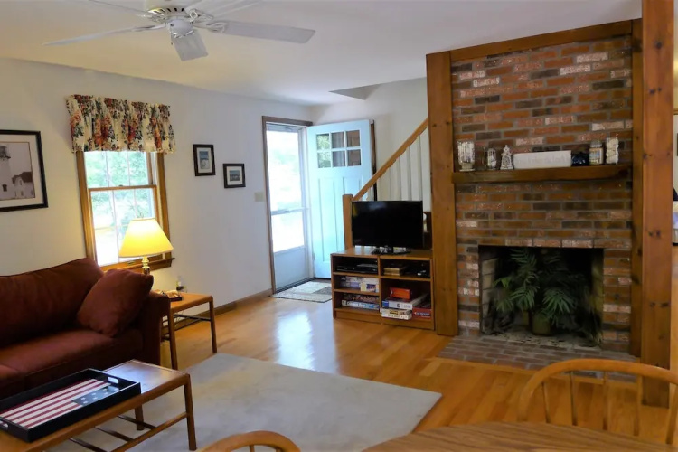 20 Woodpine - 4 Bedroom House
