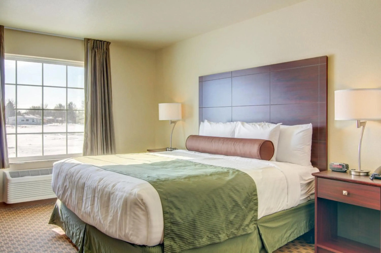 Cobblestone Inn & Suites - Harvey