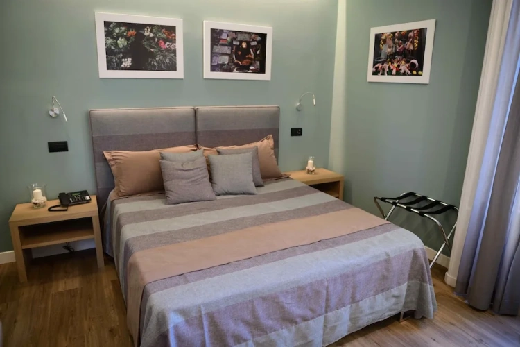 Standard Double Suite
