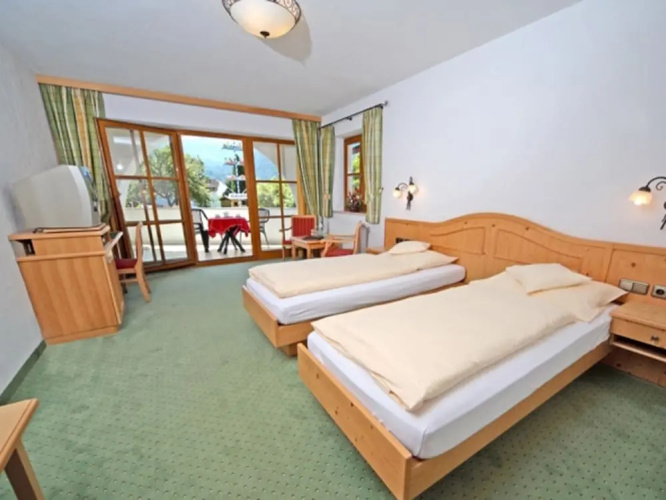 Hotel Schatten