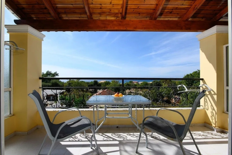 Penthouse Suite with balcony and with view