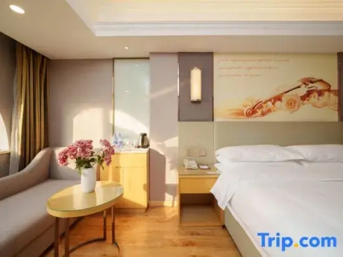 Standard Double room with view