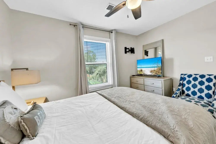 Beachside Villas 823