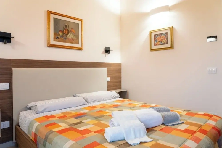 Classic Triple room