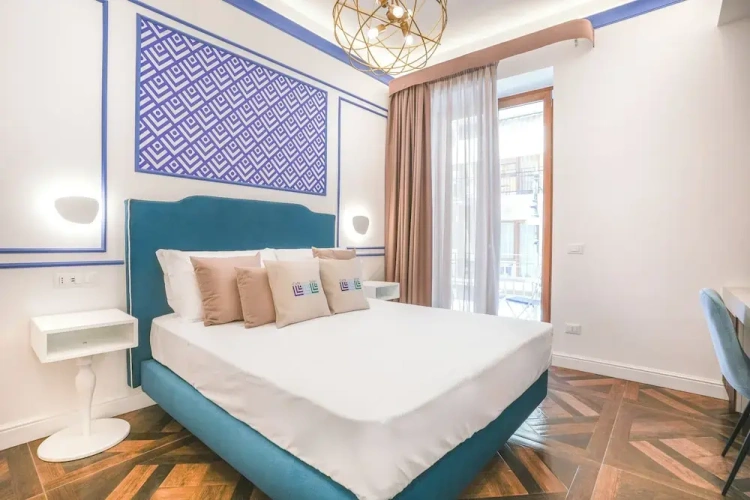 Deluxe Suite with balcony